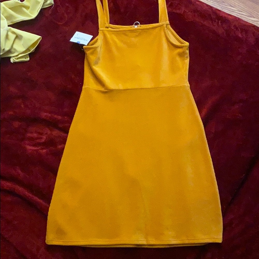 Yellow dress